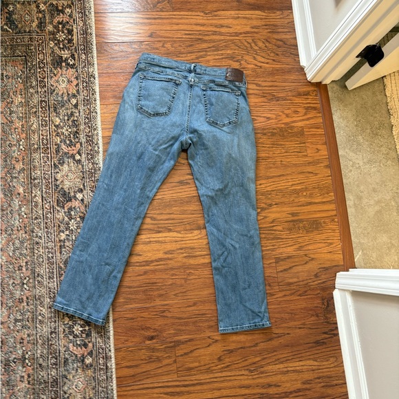 Abercrombie & Fitch Men’s Athletic Straight Jeans 34 X 32 - Picture 2 of 5